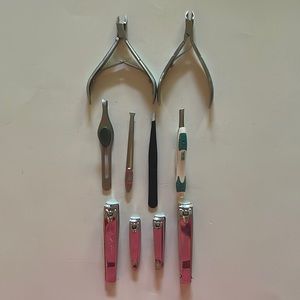 Lot 10 personal care items: cuttical nippers(2), tweezers (4), nail clippers (4)